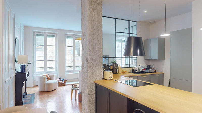 Appartement - 81 m² - 3 pièces