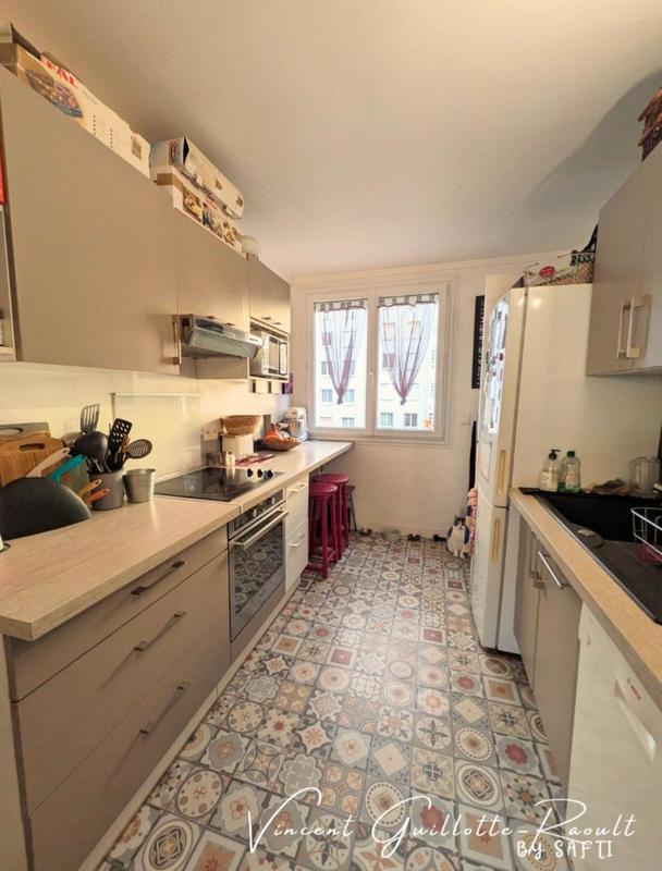 Appartement - 65 m² - 4 pièces