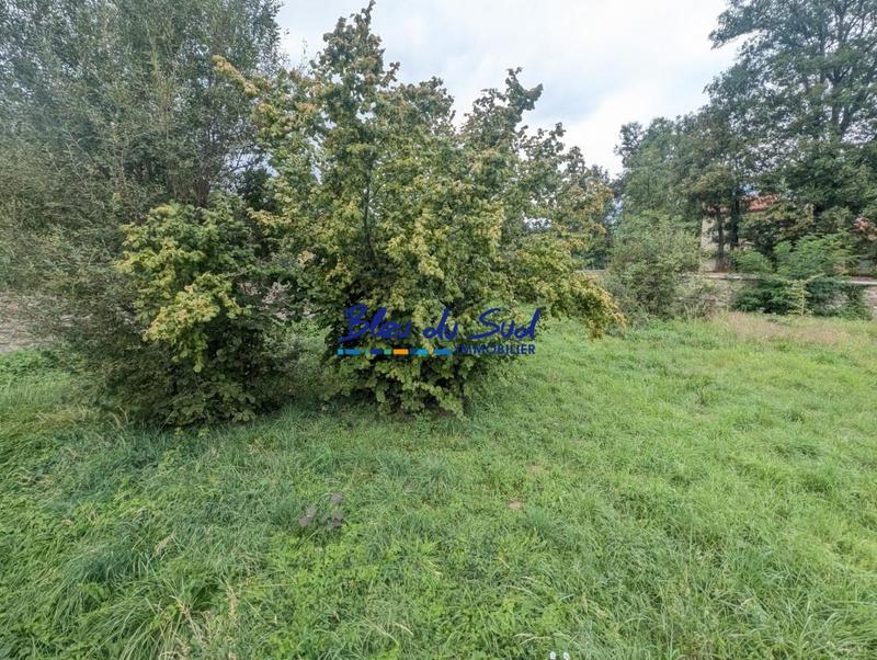 Terrain constructible - 541 m²