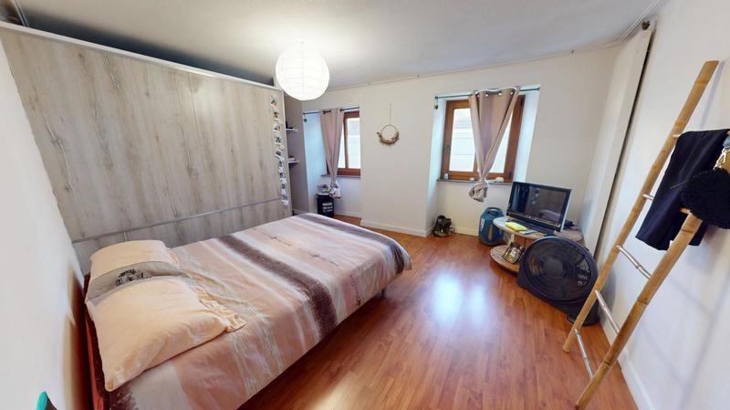 Appartement - 126 m² - 5 pièces