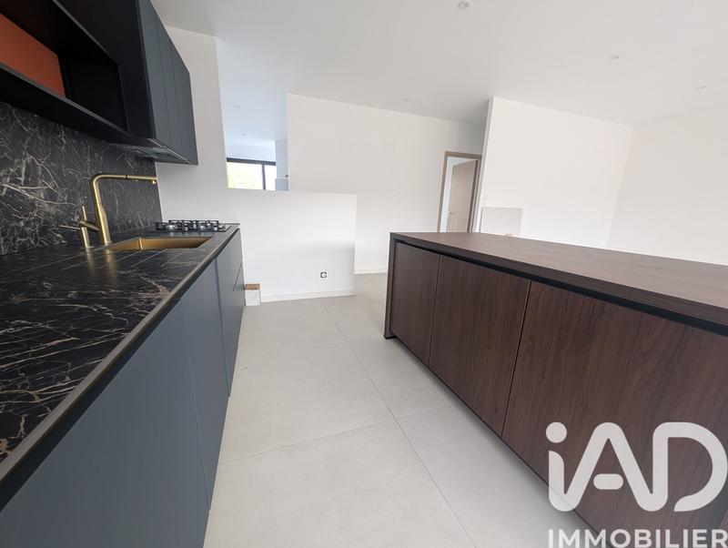 Appartement - 103 m² - 5 pièces