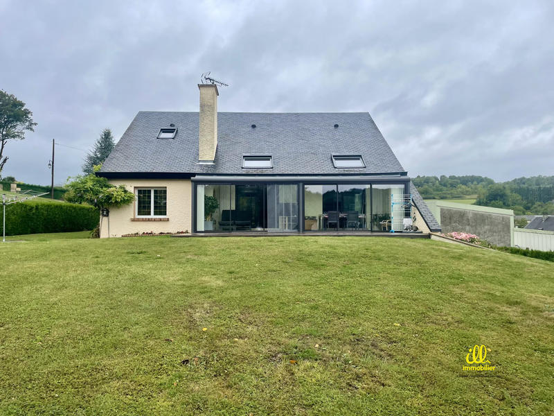 Maison - 156 m² - 7 pièces