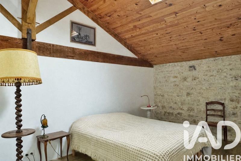 Maison - 356 m² - 11 pièces