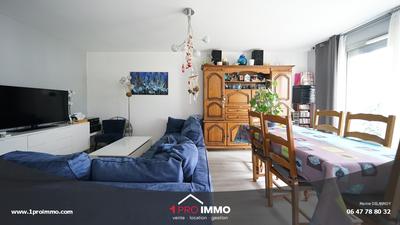 Appartement - 92 m² - 5 pièces