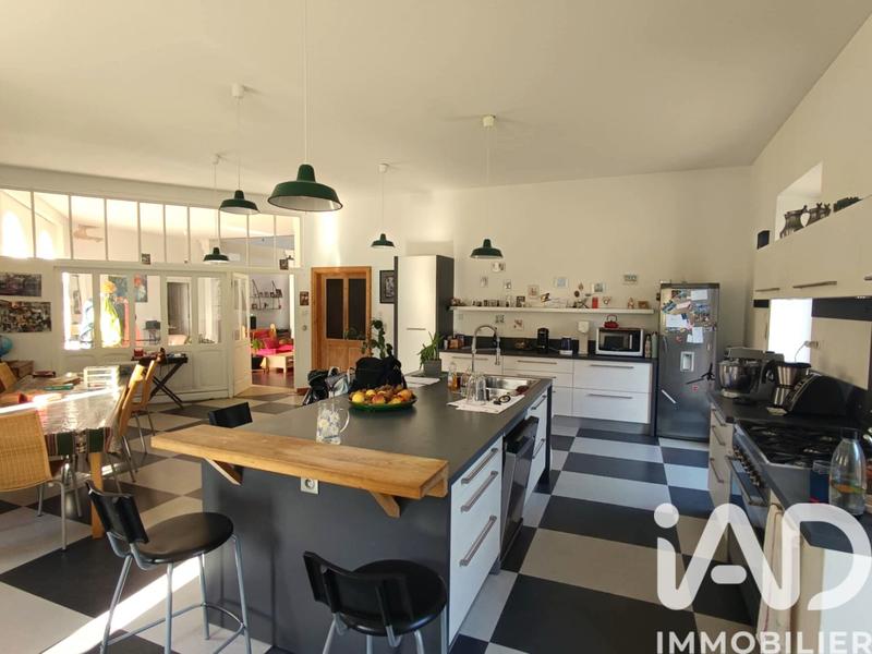 Maison - 448 m² - 14 pièces