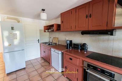 Appartement - 60 m² - 4 pièces