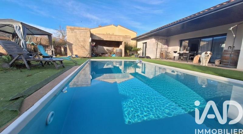 Maison - 136 m² - 6 pièces