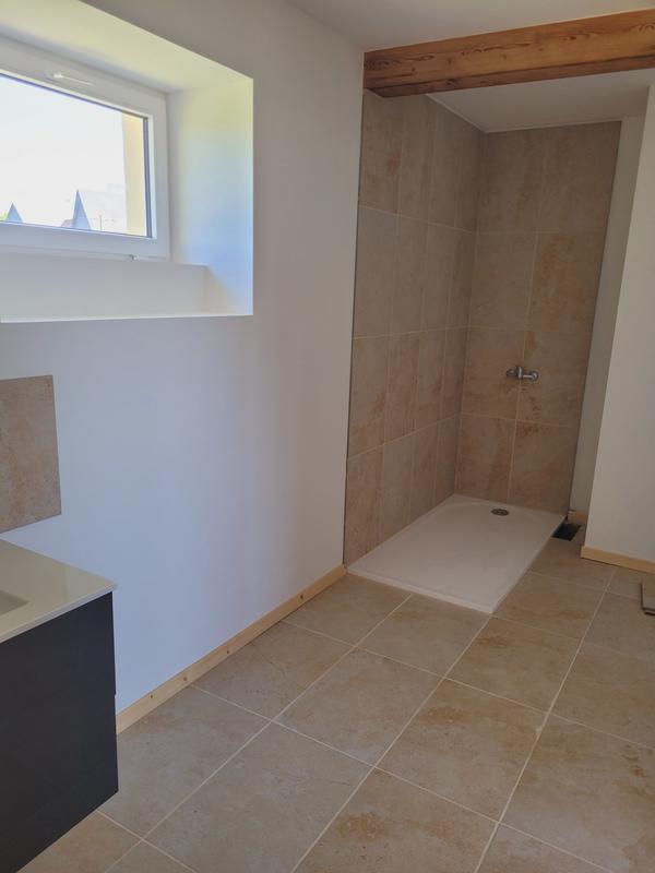 Maison ancienne - 222 m² - 7 pièces