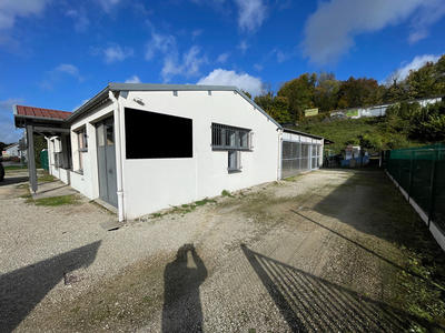 Local commercial - 208 m²