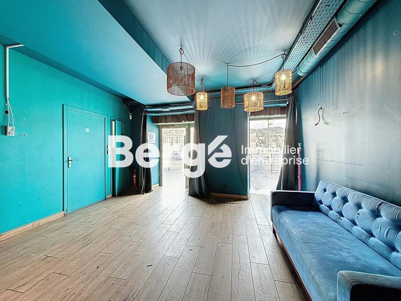 Local commercial - 170 m²