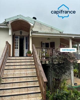 Maison - 166 m² - 4 pièces