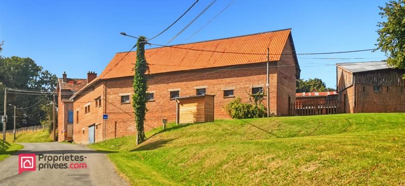 Maison - 227 m² - 9 pièces