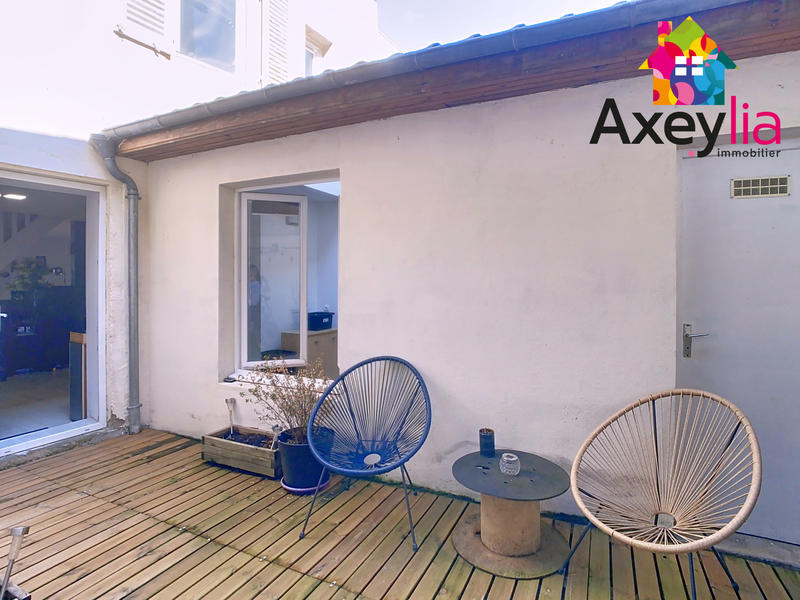 Maison - 90 m² - 4 pièces