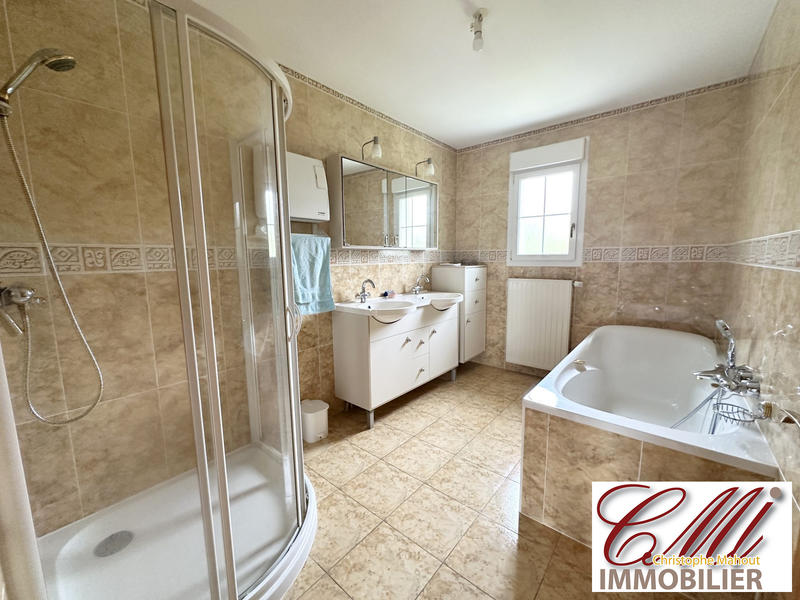 Maison - 124 m² - 5 pièces