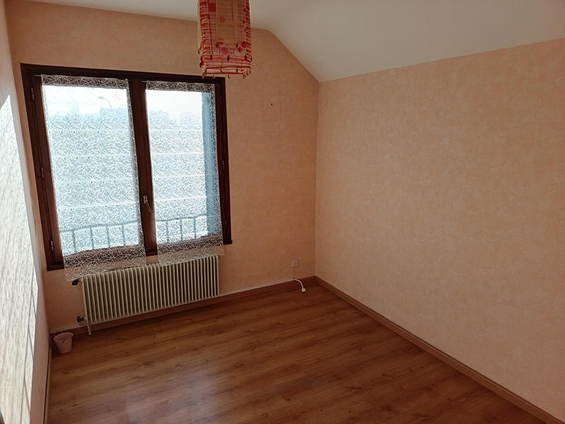Maison - 111 m² - 6 pièces