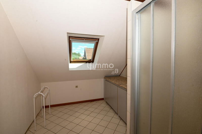 Maison - 194 m² - 8 pièces