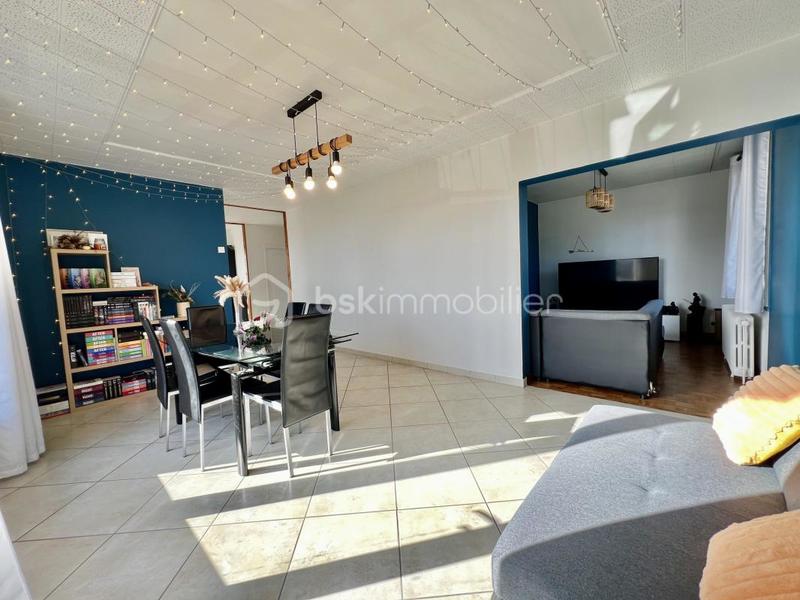 Pavillon - 77 m² - 3 pièces