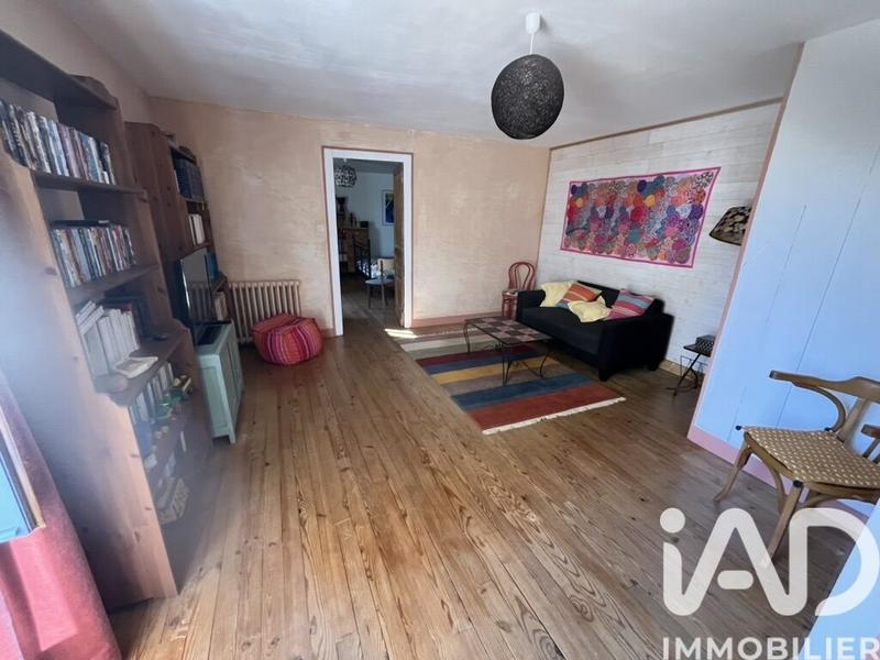 Maison - 350 m² - 6 pièces