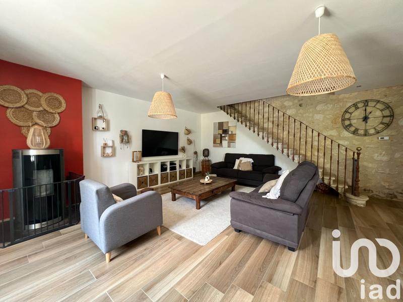 Maison - 259 m² - 8 pièces