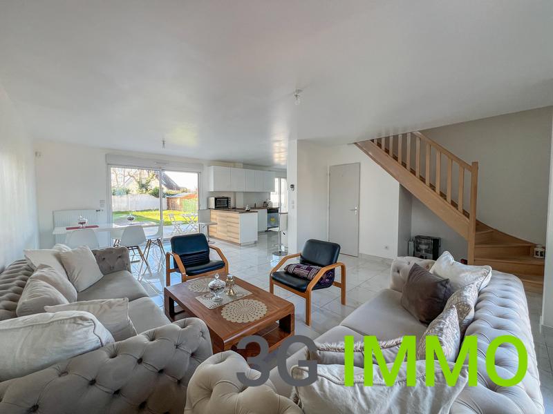 Maison - 111 m² - 6 pièces