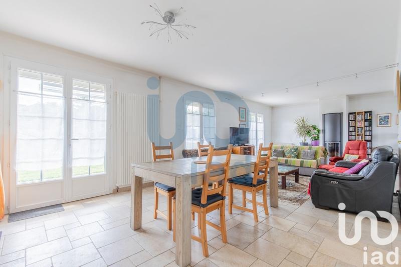 Maison - 172 m² - 9 pièces