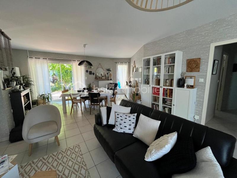 Pavillon - 121 m² - 5 pièces