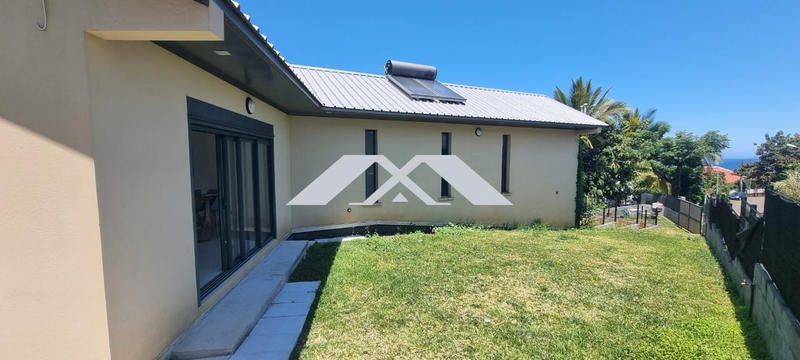 Villa - 100 m² - 4 pièces