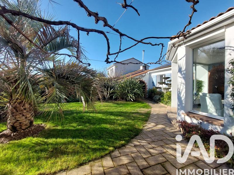 Maison - 94 m² - 4 pièces