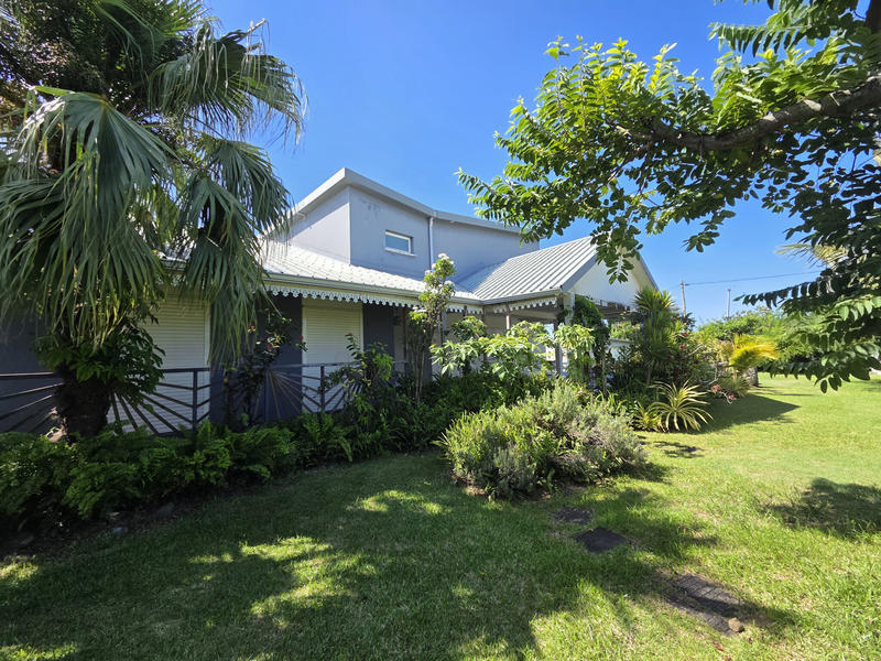 Maison - 183 m² - 7 pièces