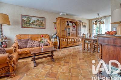 Maison - 93 m² - 5 pièces