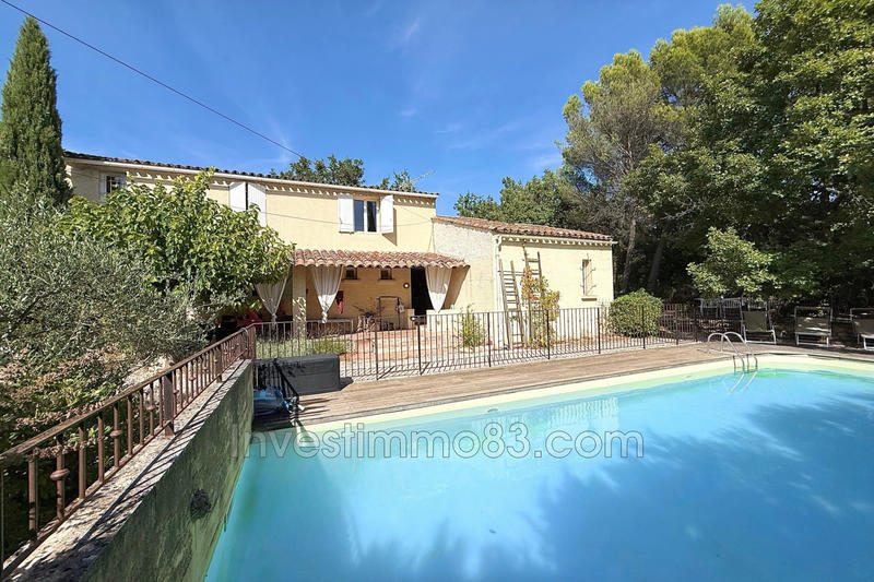 Maison - 133 m² - 6 pièces