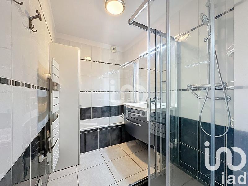 Appartement - 100 m² - 5 pièces