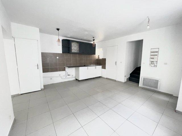 Maison - 87 m² - 5 pièces