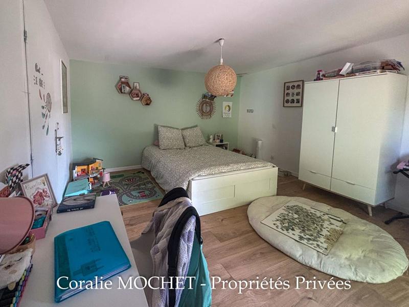 Maison - 145 m² - 7 pièces