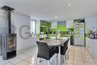 Maison - 135 m² - 4 pièces