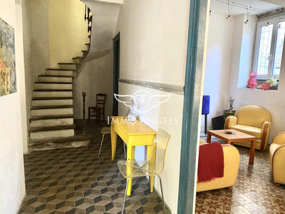 Maison - 185 m² - 7 pièces