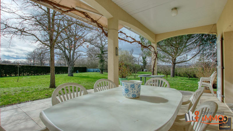 Maison - 189 m² - 6 pièces