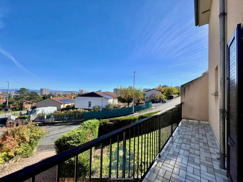 Maison - 94 m² - 4 pièces