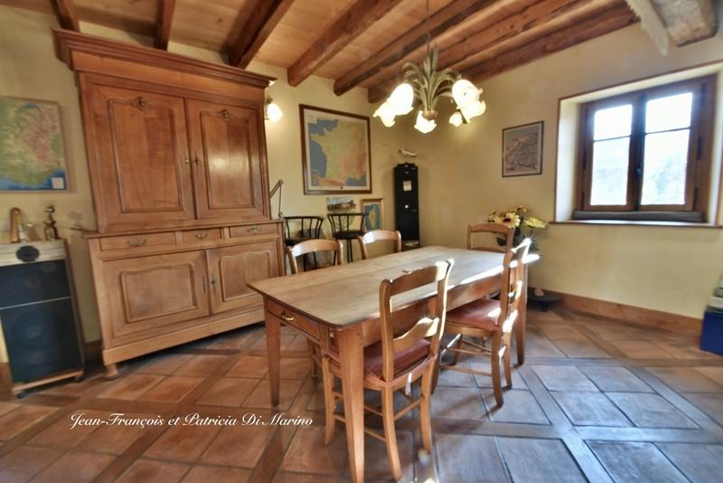 Maison - 158 m² - 6 pièces