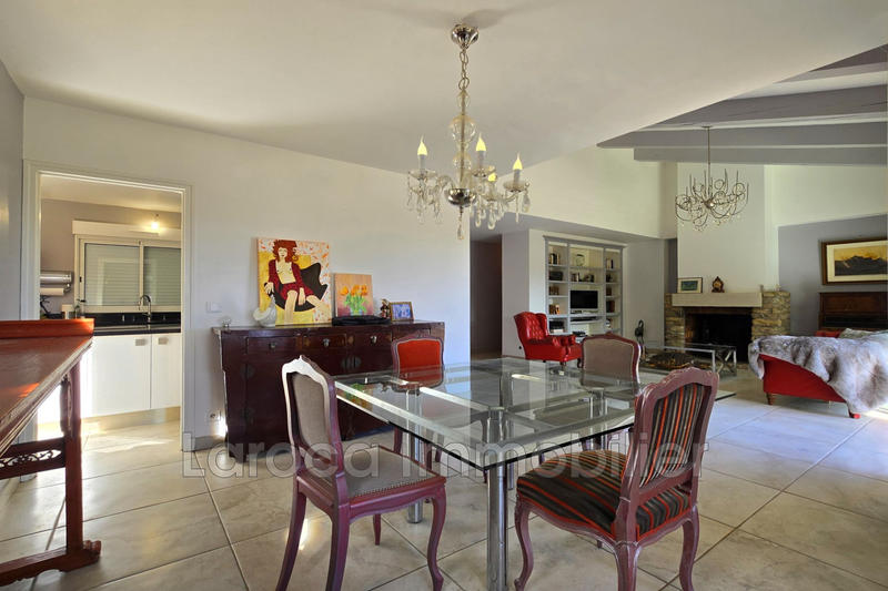 Villa - 164 m² - 5 pièces