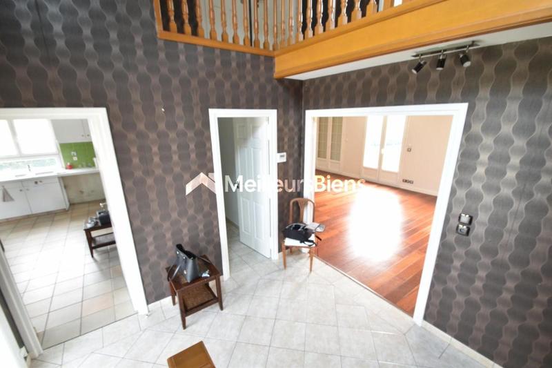 Maison - 175 m² - 6 pièces