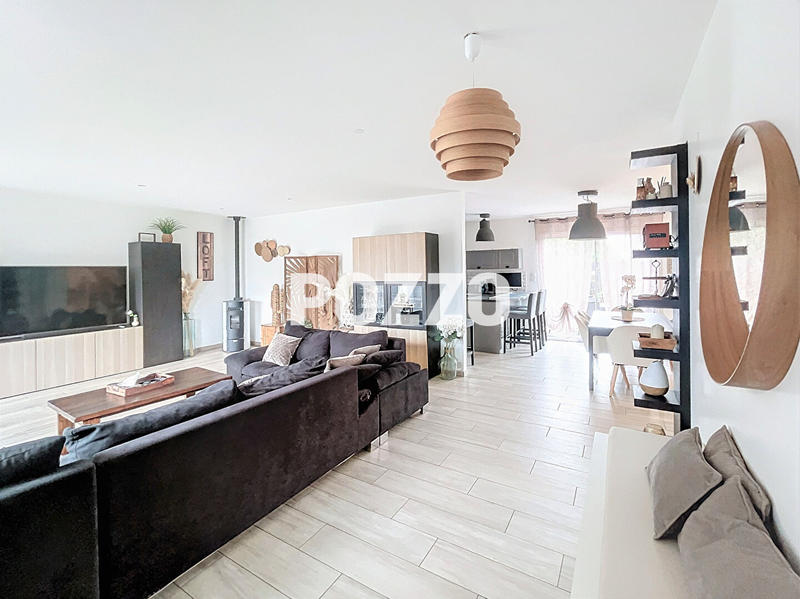 Maison - 177 m² - 5 pièces