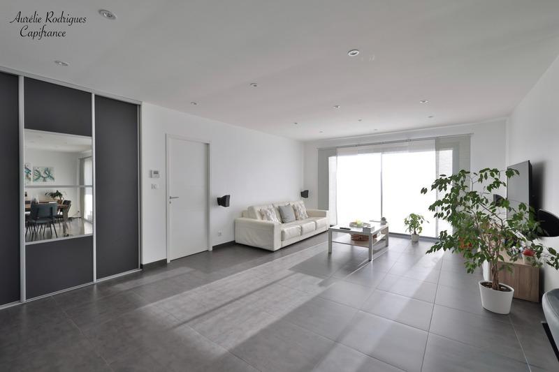 Maison - 138 m² - 6 pièces