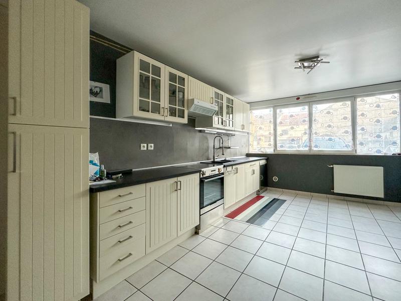 Appartement - 102 m² - 4 pièces