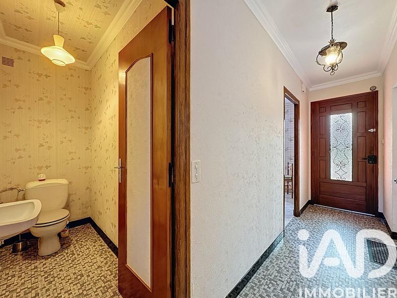 Maison - 111 m² - 5 pièces