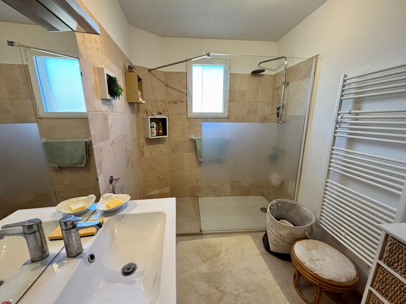 Maison de village - 257 m² - 11 pièces