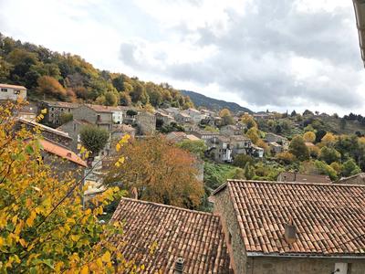 Appartement - 92 m² - 4 pièces