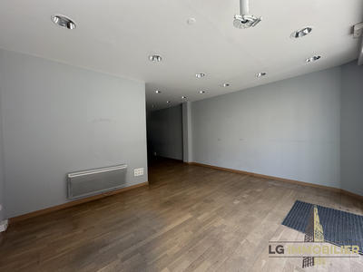 Local commercial - 50 m² - 2 pièces