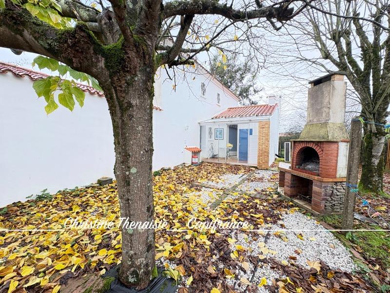 Maison - 164 m² - 8 pièces