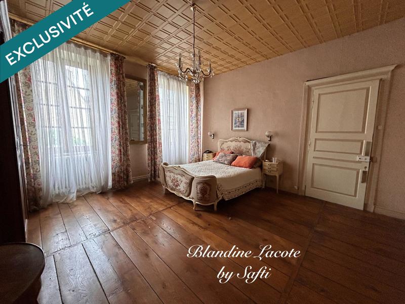 Maison - 623 m² - 20 pièces